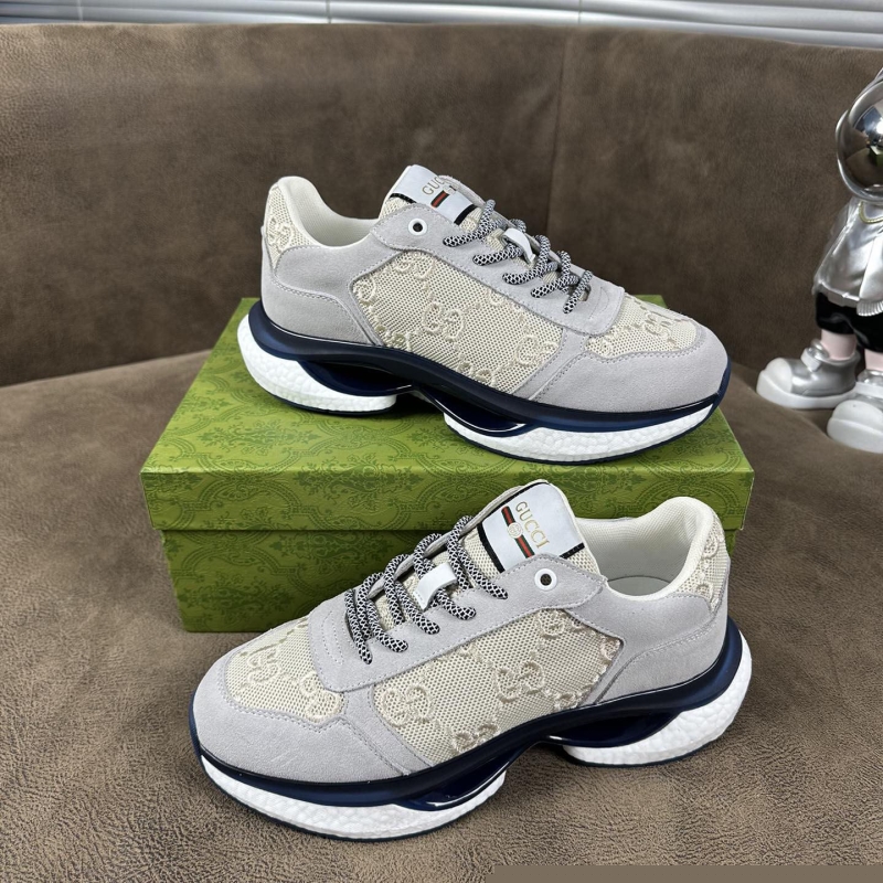 G*u*i casual shoes